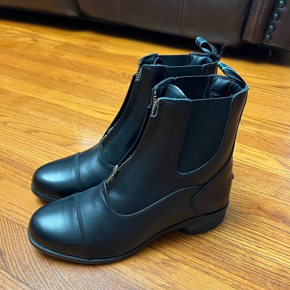 Ariat Women's Heritage IV Zip Paddock Boot Style 10020128 SIZE 9B - Picture 2 of 12